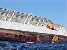 Началась операция по развороту корпуса Costa Concordia