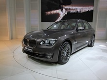 Обновленный BMW 7 провалил тестовый заезд в Штутгарте