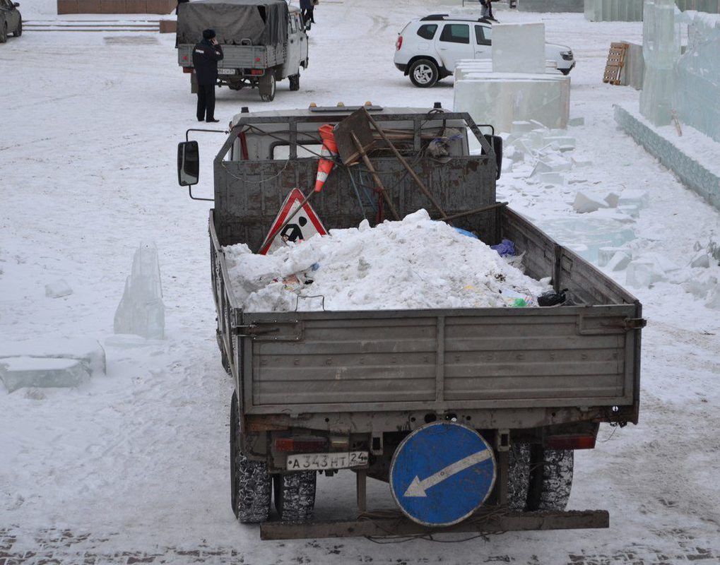 В Красноярске из-за открытия новогодних елок ограничат движение |  26.12.2016 | Красноярск - БезФормата