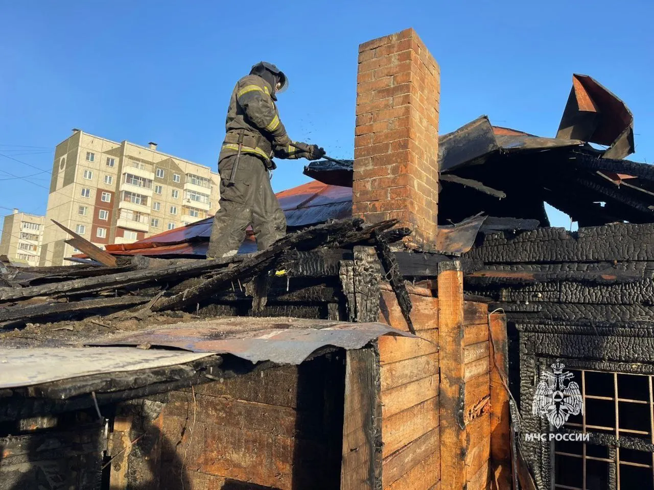 В МЧС назвали причину пожара в красноярской Николаевке